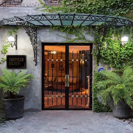 Hotel Boutique Castillo Rojo Santiago del Cile Esterno foto
