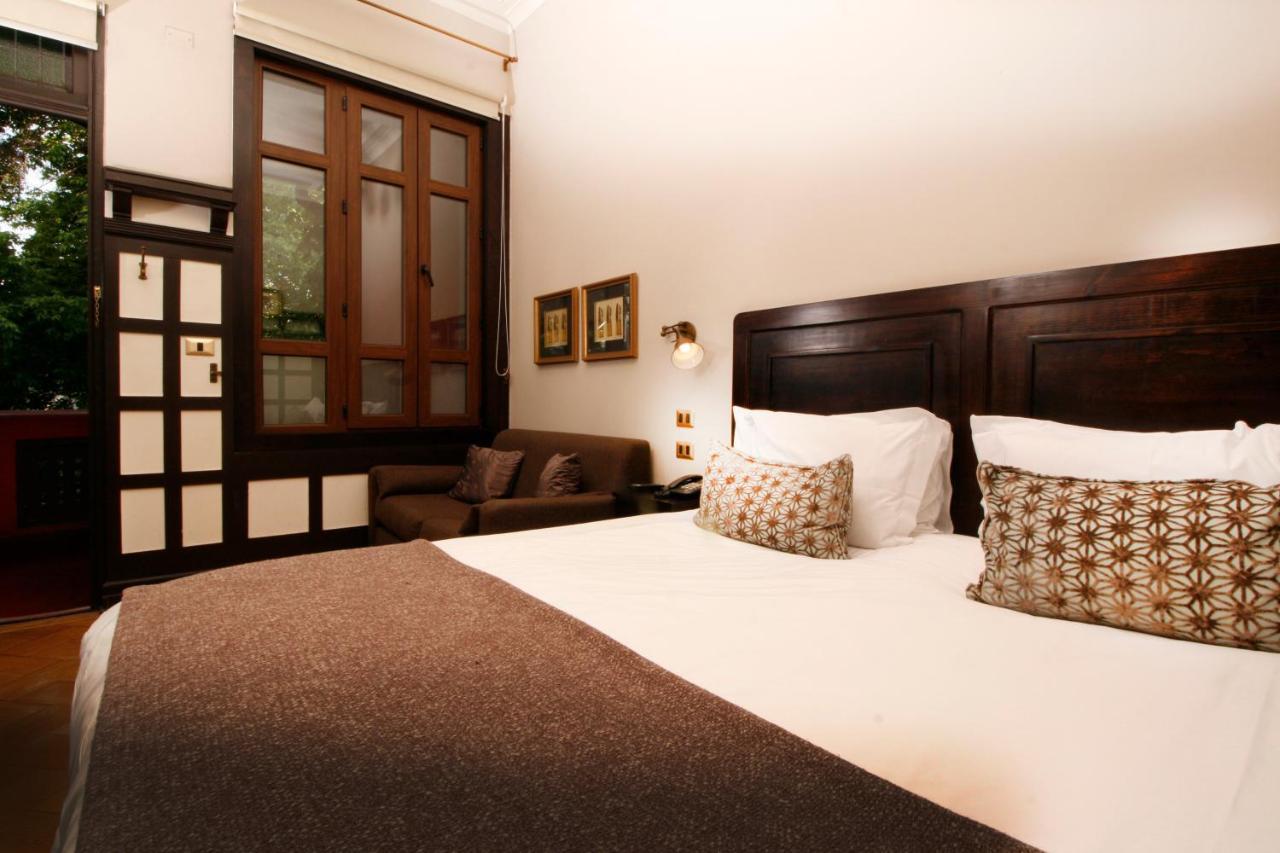 Hotel Boutique Castillo Rojo Santiago del Cile Esterno foto